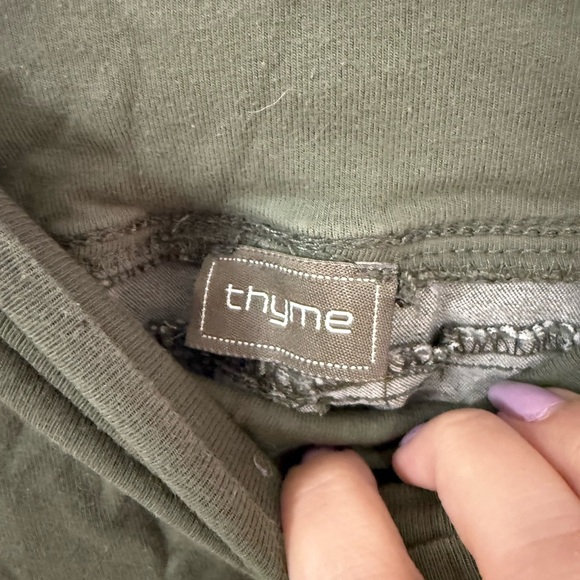 Thyme Maternity Green Leggings Comfortable Fit - Picture 3 of 5